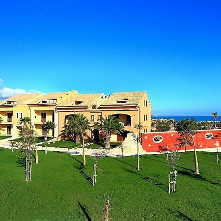 Marina Di Cala Del Sole Hotel Ликата Екстериор снимка