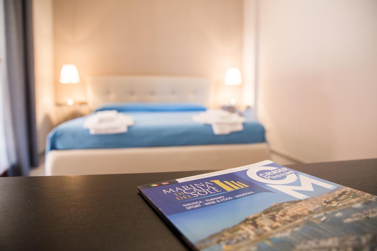 Marina Di Cala Del Sole Hotel Ликата Екстериор снимка