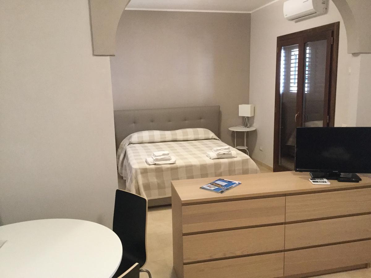 Marina Di Cala Del Sole Hotel Ликата Екстериор снимка